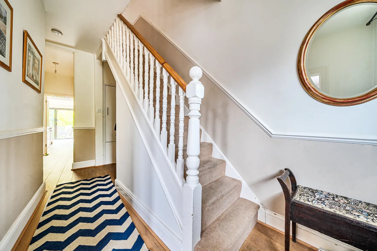 Fengates Road, Redhill, RH1, photo 9