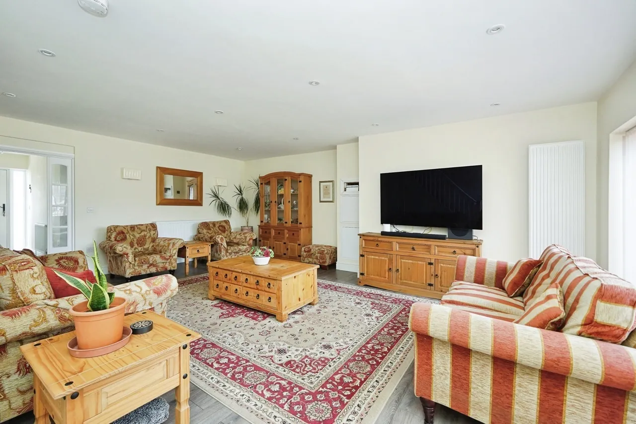 Hardy Road, Greatstone, New Romney, Kent, TN28, photo 2