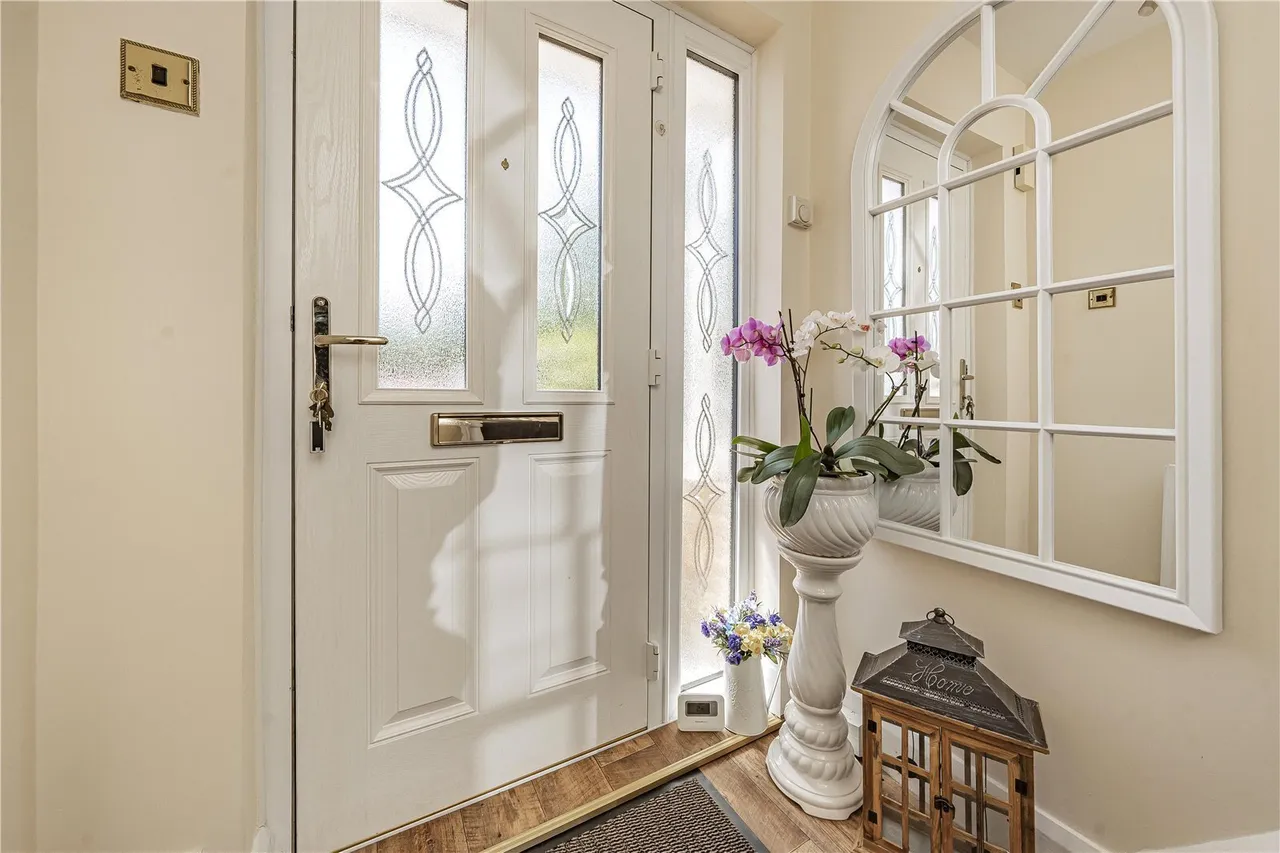 Dell Road, West Drayton, UB7, photo 9