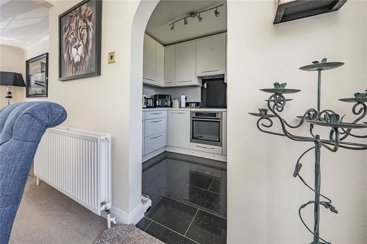 Dell Road, West Drayton, UB7, photo 12
