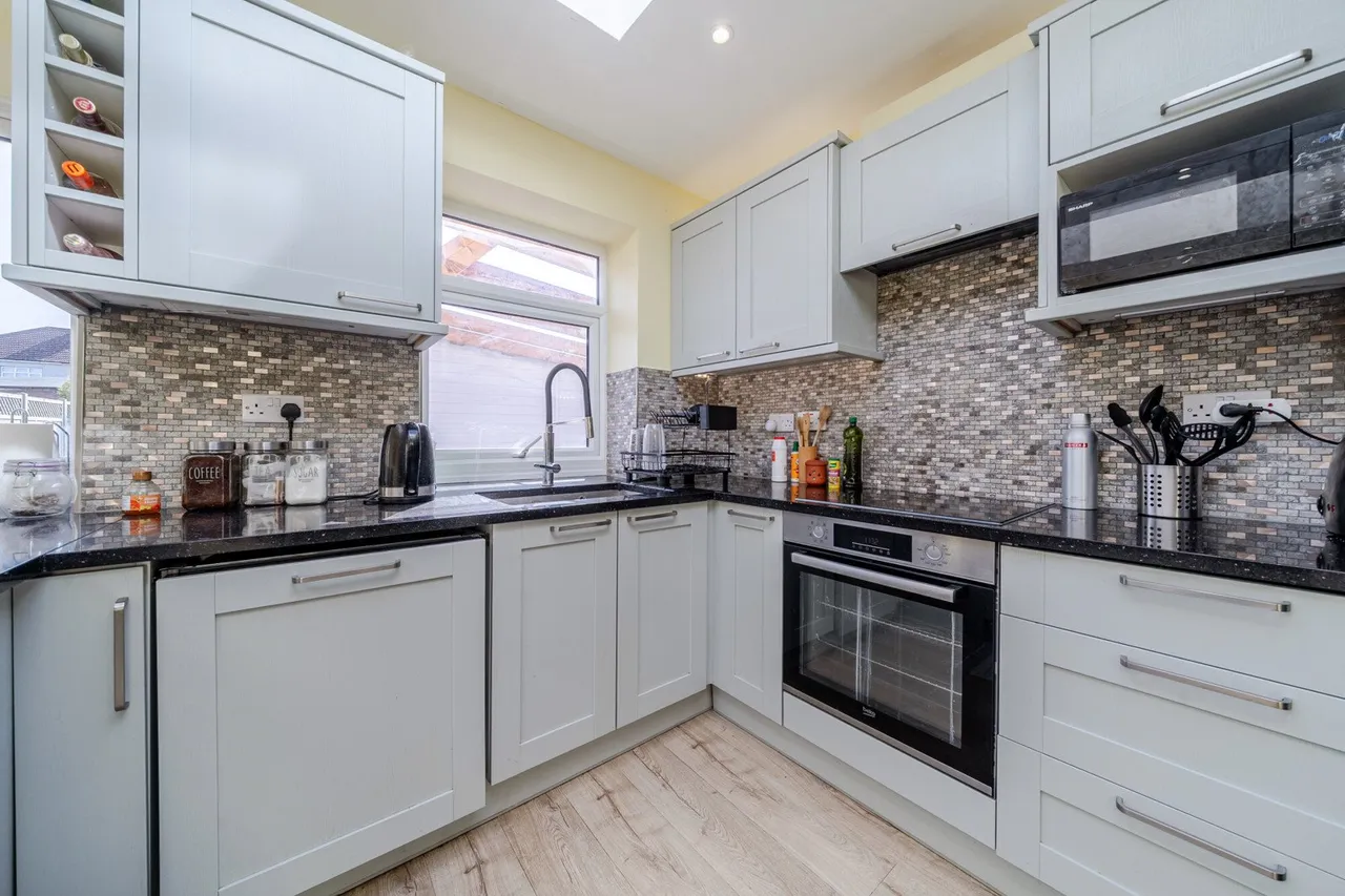 Ashbourne Avenue, Bexley, DA7, photo 18