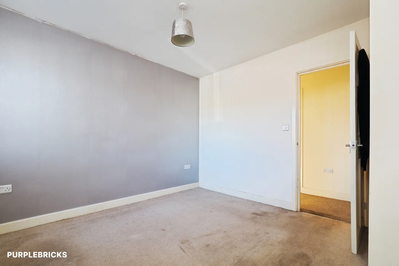 Ousebridge Crescent, Carlton, NG4, photo 17