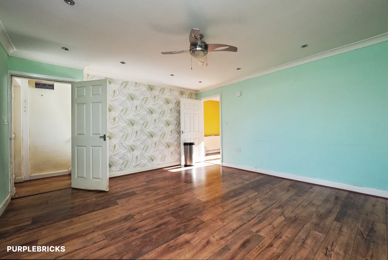 Ousebridge Crescent, Carlton, NG4, photo 7