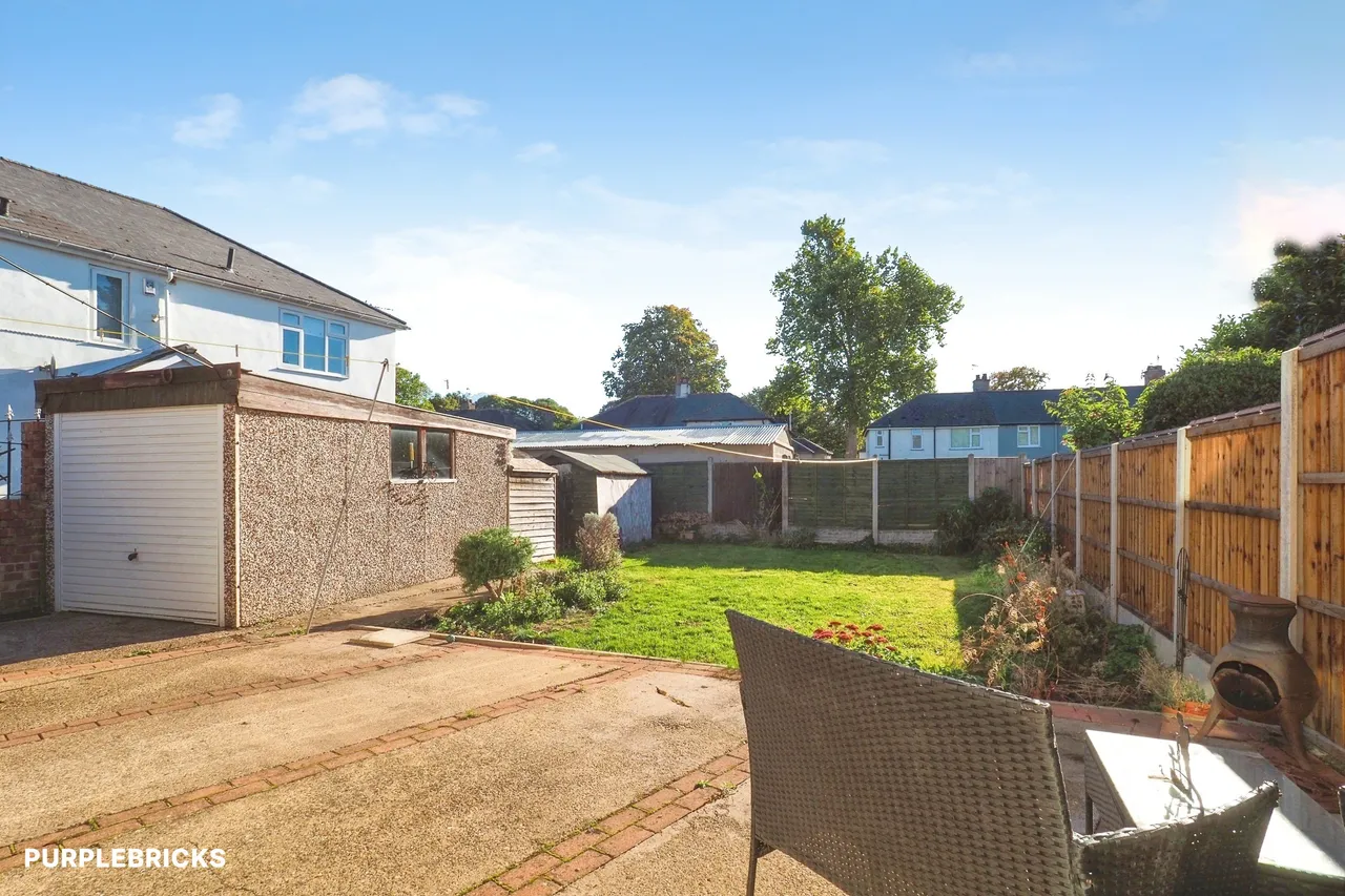 Ousebridge Crescent, Carlton, NG4, photo 4