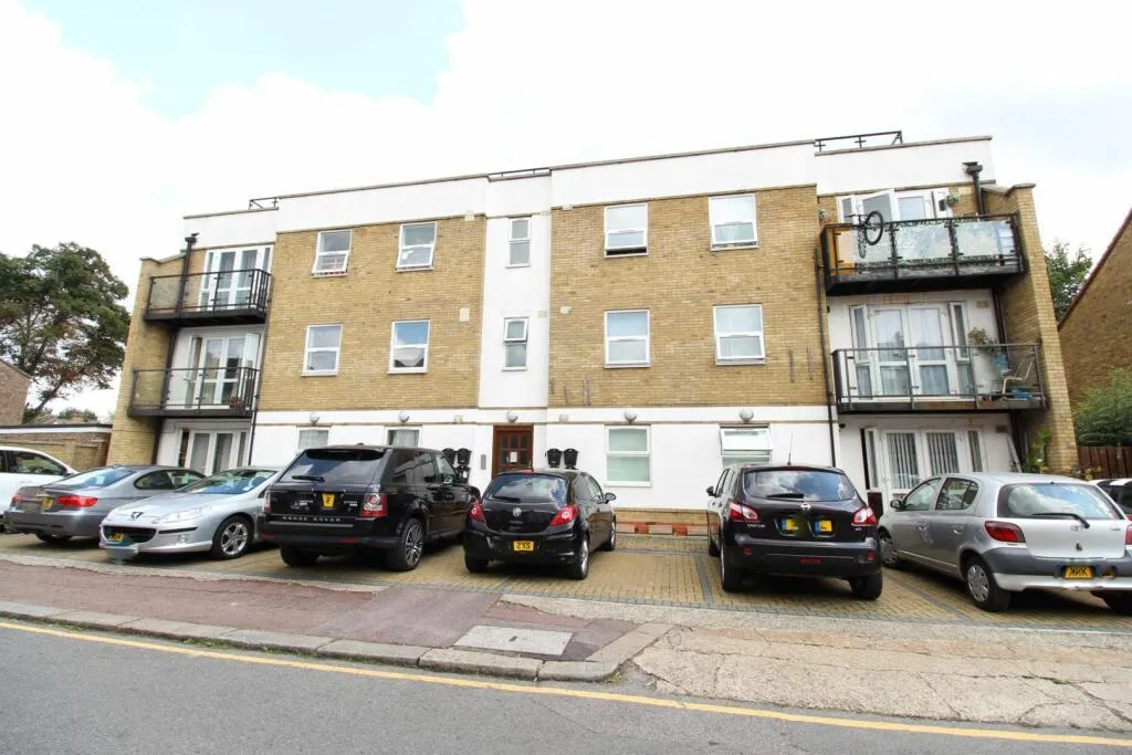 Wellington Road, London, E7, photo 12
