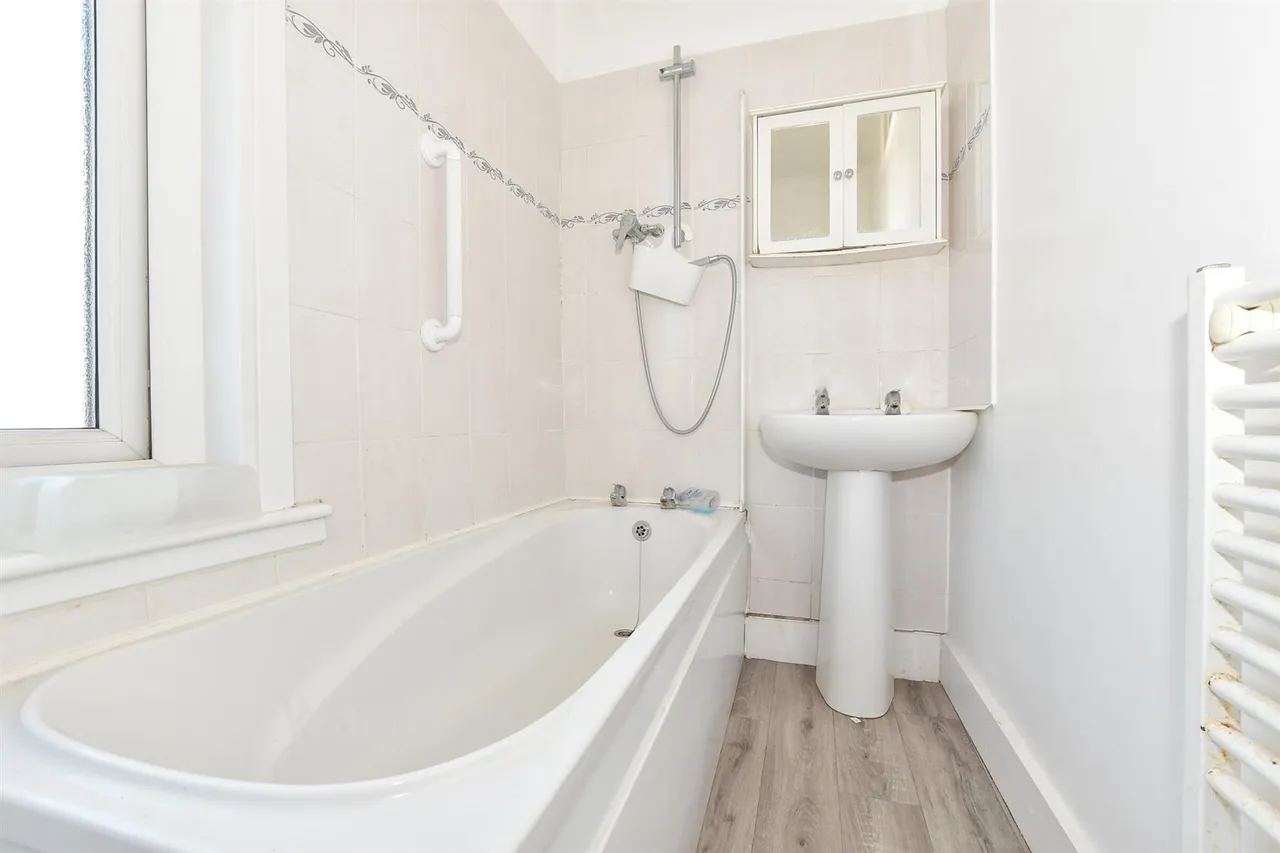 Foord Road South, Folkestone, CT20, photo 15