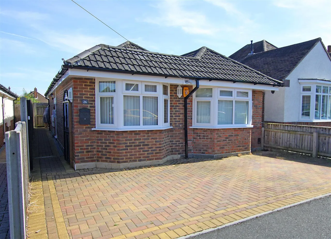 2 bed house for sale — Granby Road, Bournemouth