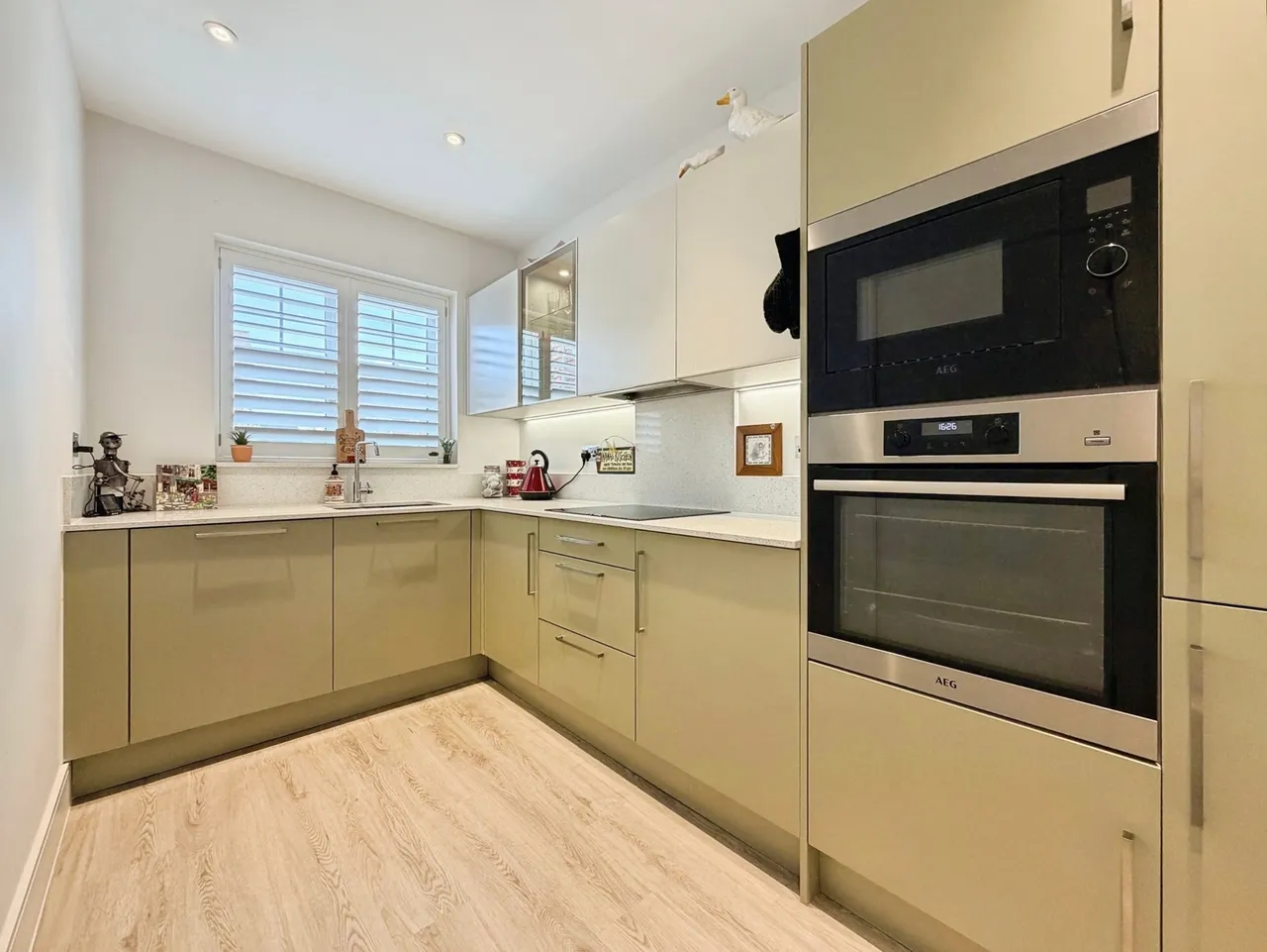 Emerald Avenue, Fleet, Hampshire, GU51 5DG, photo 2