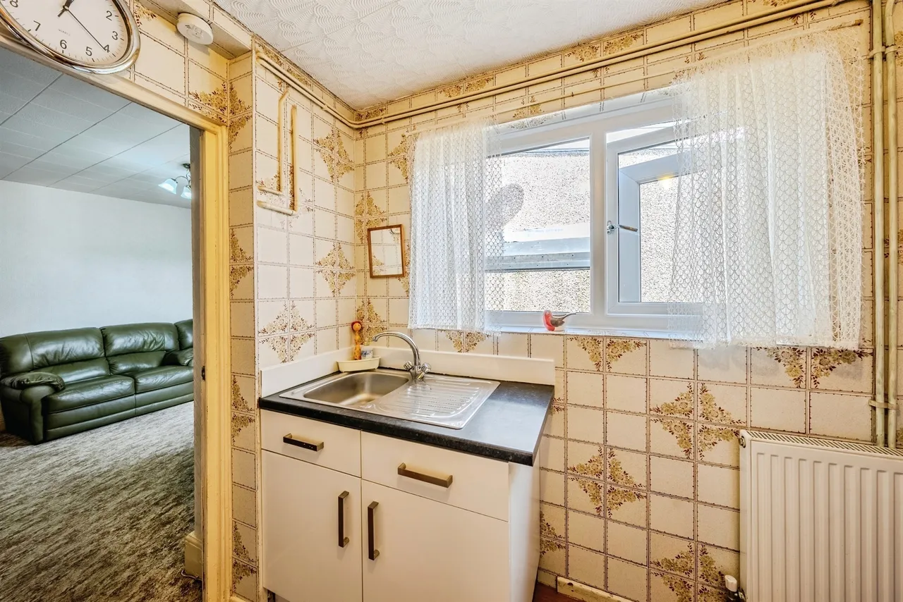 Mount Pleasant Road, Ebbw Vale, NP23, photo 25