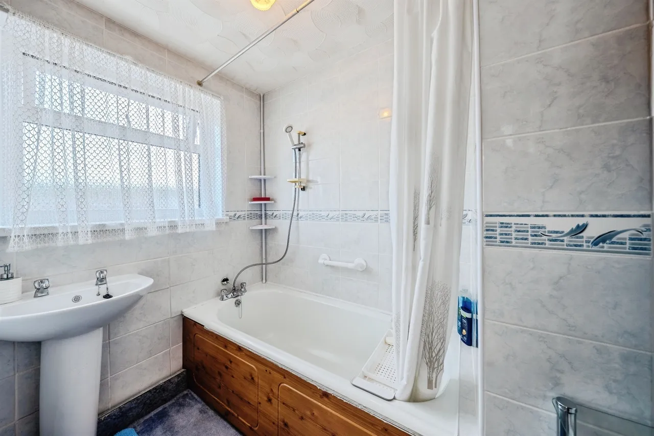 Mount Pleasant Road, Ebbw Vale, NP23, photo 18