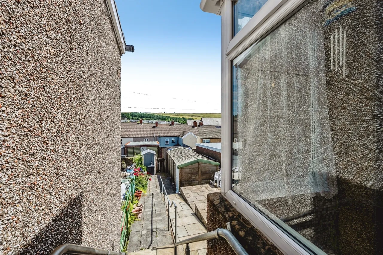 Mount Pleasant Road, Ebbw Vale, NP23, photo 31