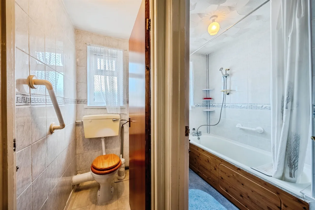 Mount Pleasant Road, Ebbw Vale, NP23, photo 14