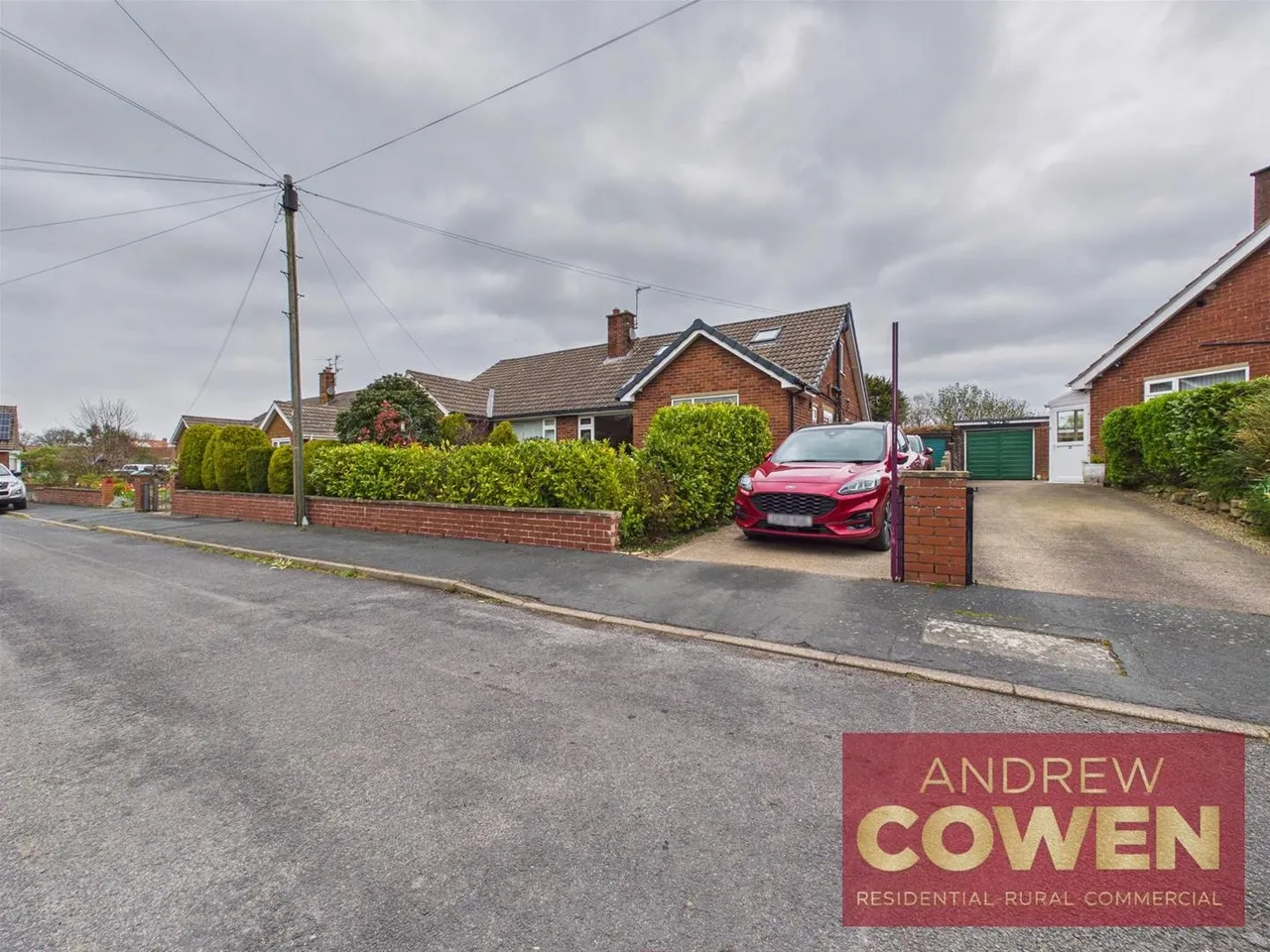 Burniston Gardens, Scarborough YO13 0HW, photo 30