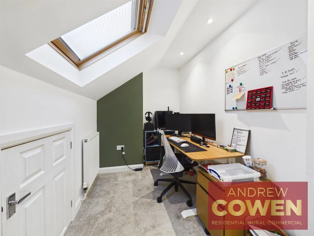 Burniston Gardens, Scarborough YO13 0HW, photo 23