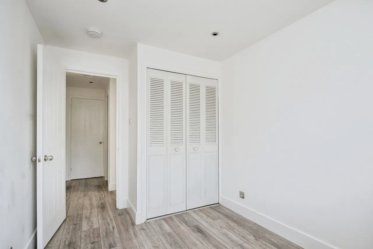 Thurlow Close, Chingford, E4, photo 5
