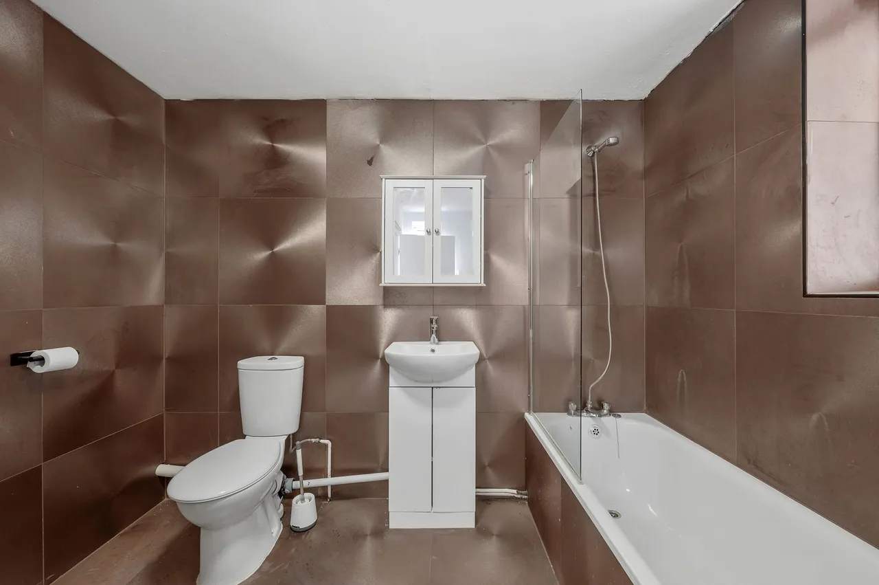 Nursery Road, London, SW19, photo 3