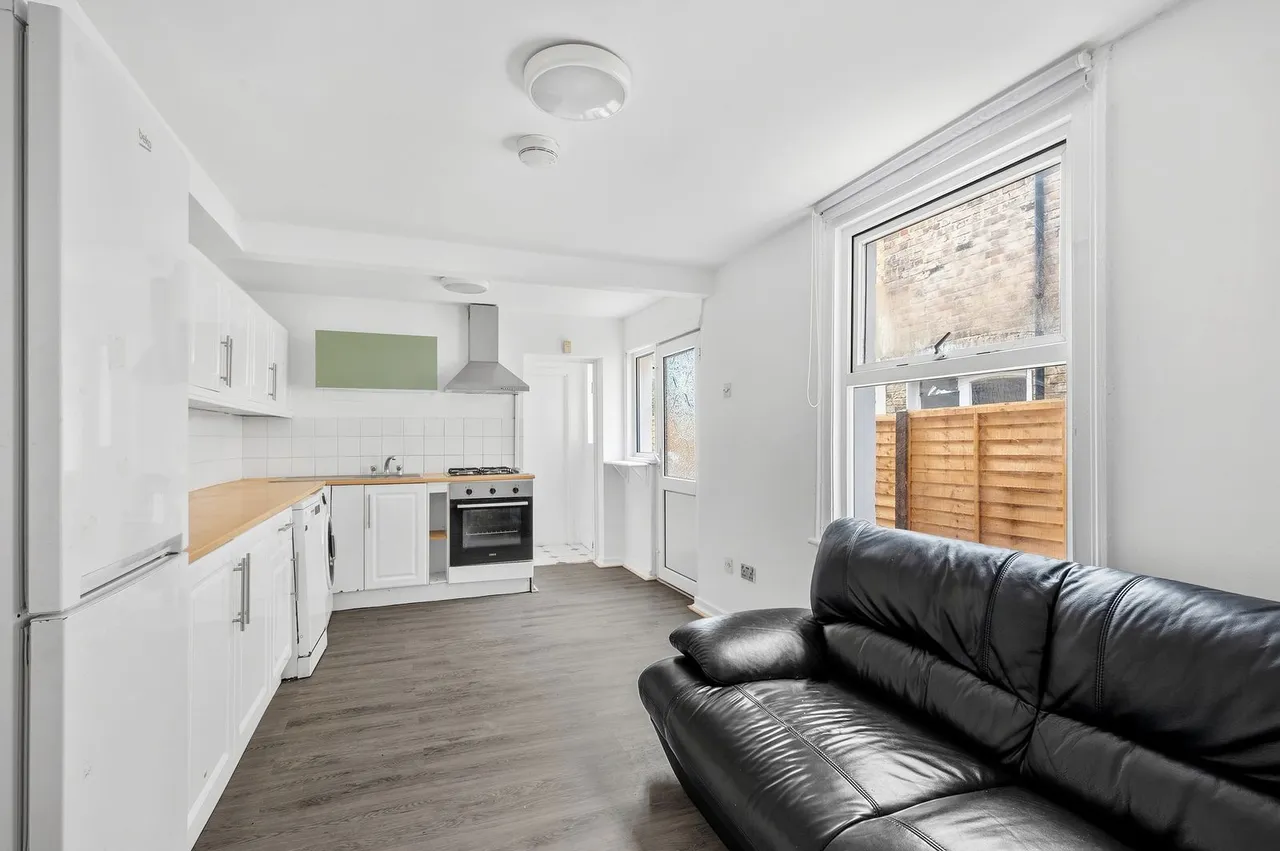 Nursery Road, London, SW19, photo 11
