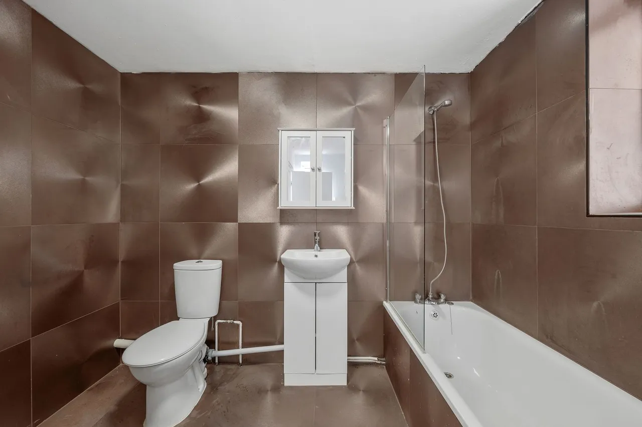 Nursery Road, London, SW19, photo 12