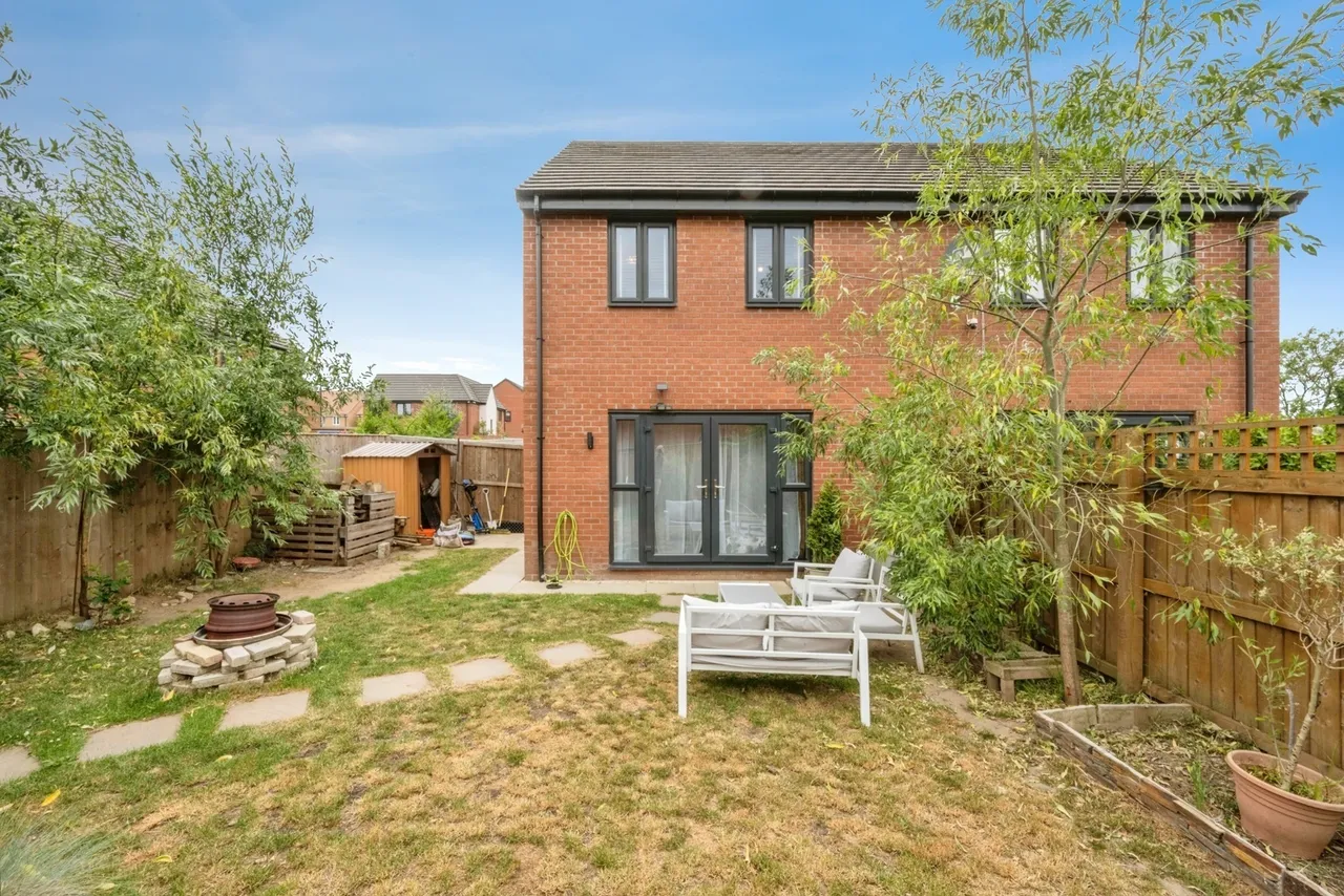 Blossom Crescent, Balby, Doncaster, South Yorkshire, DN4, photo 16