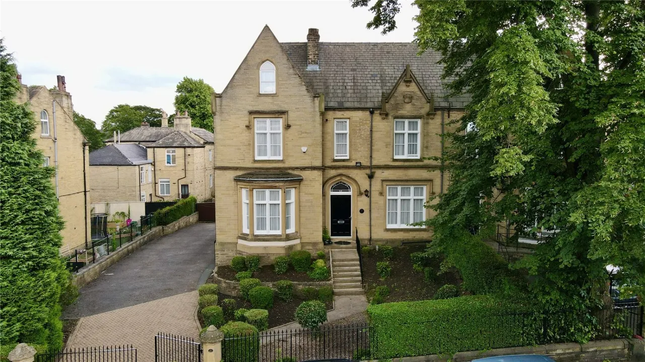 Spring Bank Place, Bradford, BD8, photo 42