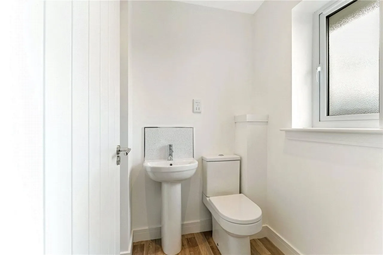 Riverside Gardens, Cronberry, Cumnock, East Ayrshire, KA18, photo 11