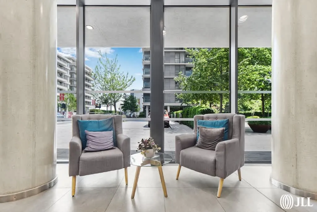 Glasshouse Gardens, London, E20, photo 14