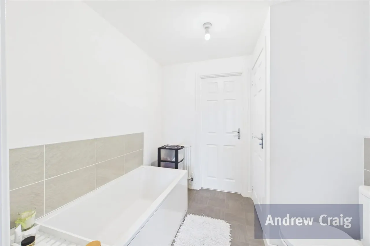 Wilshire Close, Sunderland, SR2, photo 11