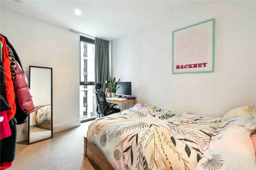 Barley Lane, London, E15, photo 7