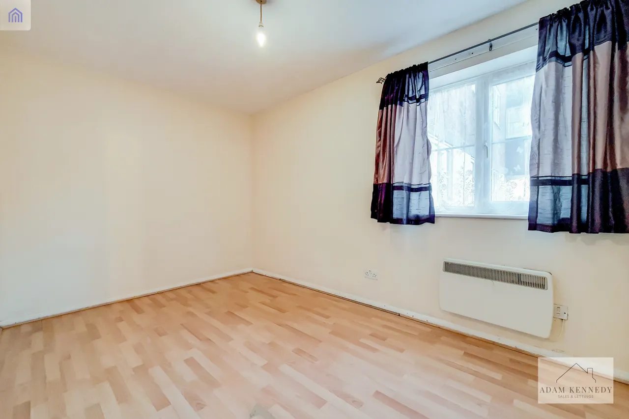Flat 2 Stuart House 24 Scotland Green Road, Enfield, Greater London, EN3 4RU, photo 5