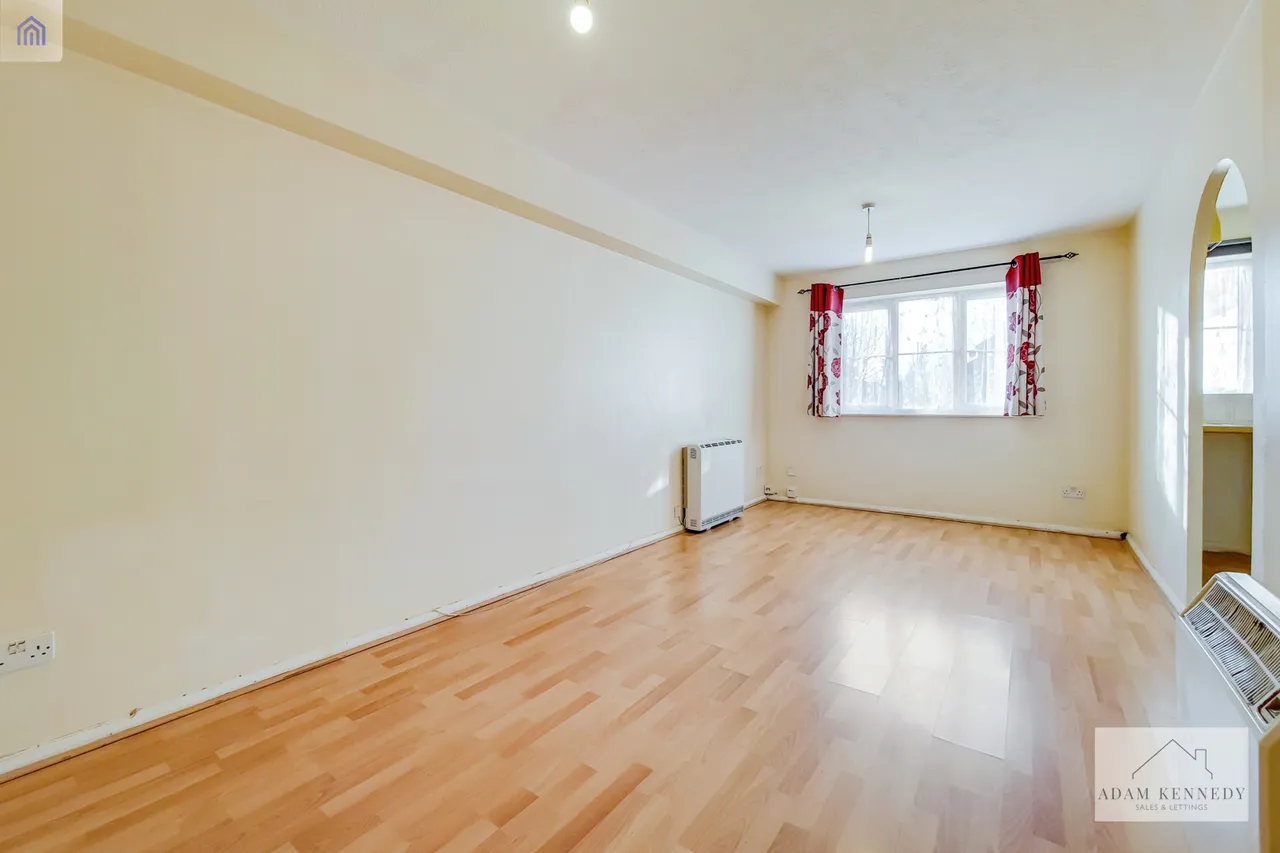 Flat 2 Stuart House 24 Scotland Green Road, Enfield, Greater London, EN3 4RU, photo 2
