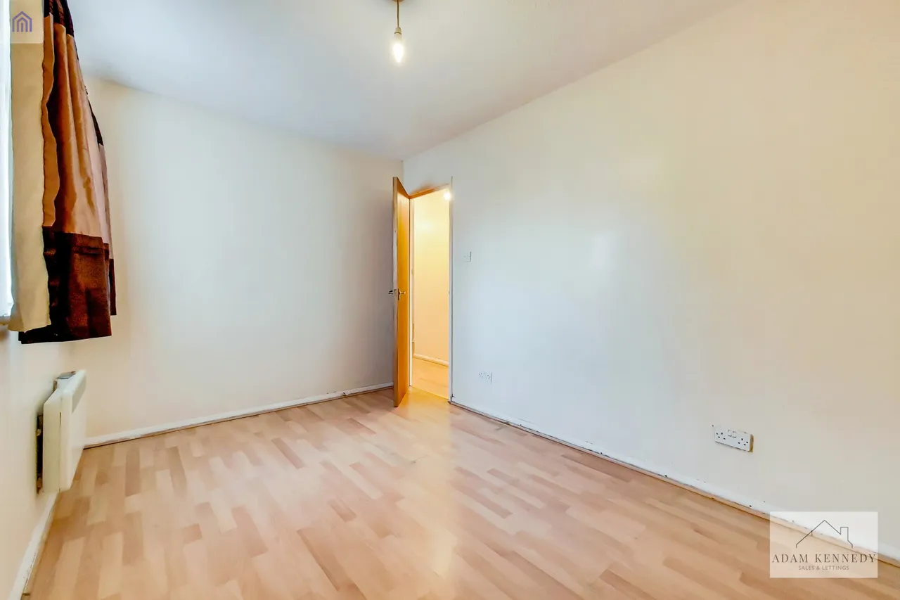 Flat 2 Stuart House 24 Scotland Green Road, Enfield, Greater London, EN3 4RU, photo 9