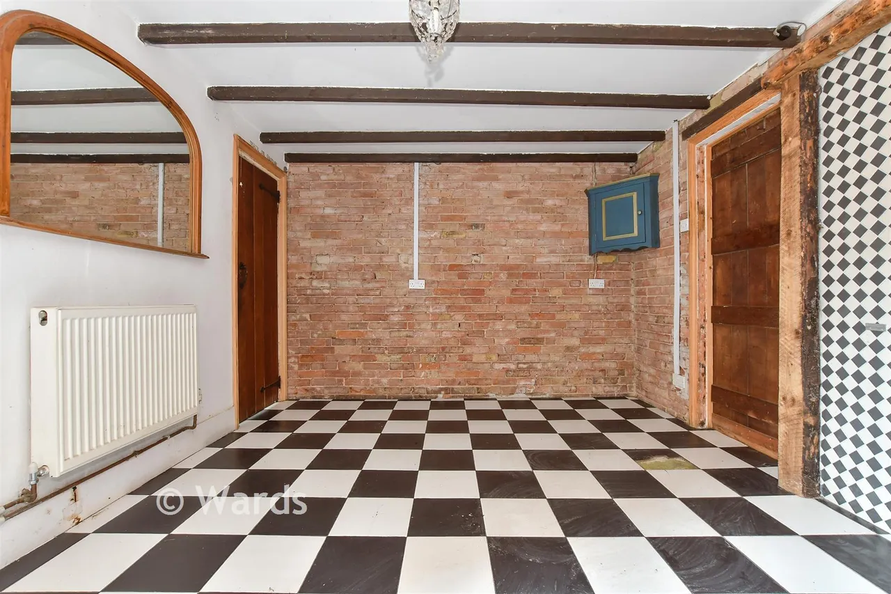 St. Richard's Road, Deal, CT14, photo 10