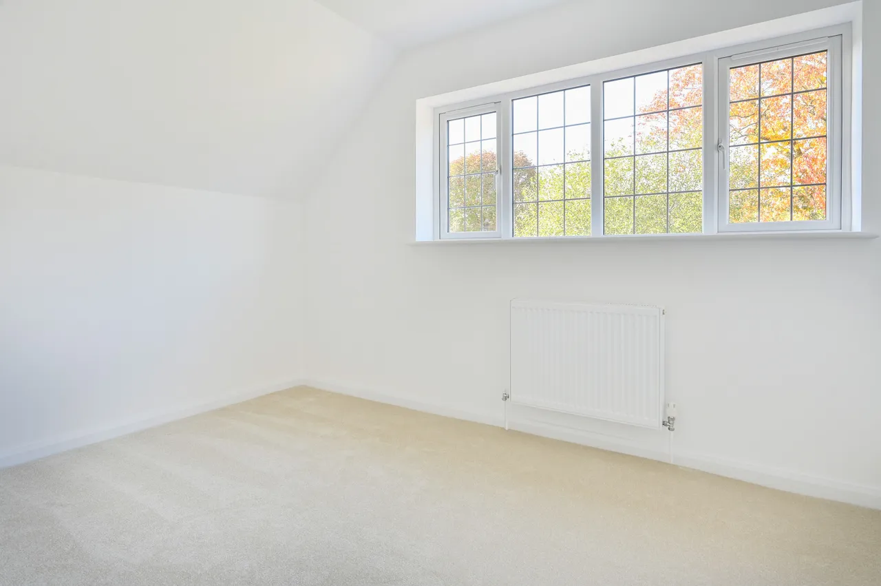 Shalford, GU4, photo 24