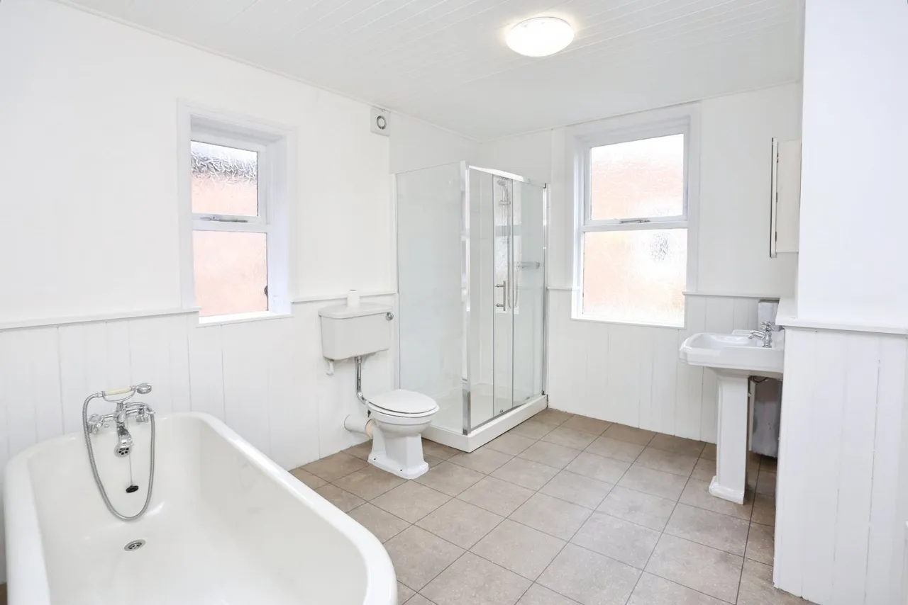 Ventnor Road, Heaton Moor, SK4, photo 6