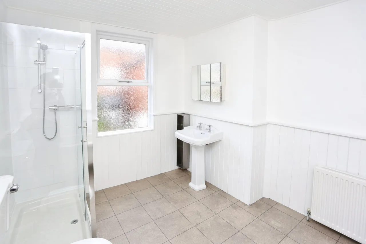 Ventnor Road, Heaton Moor, SK4, photo 13