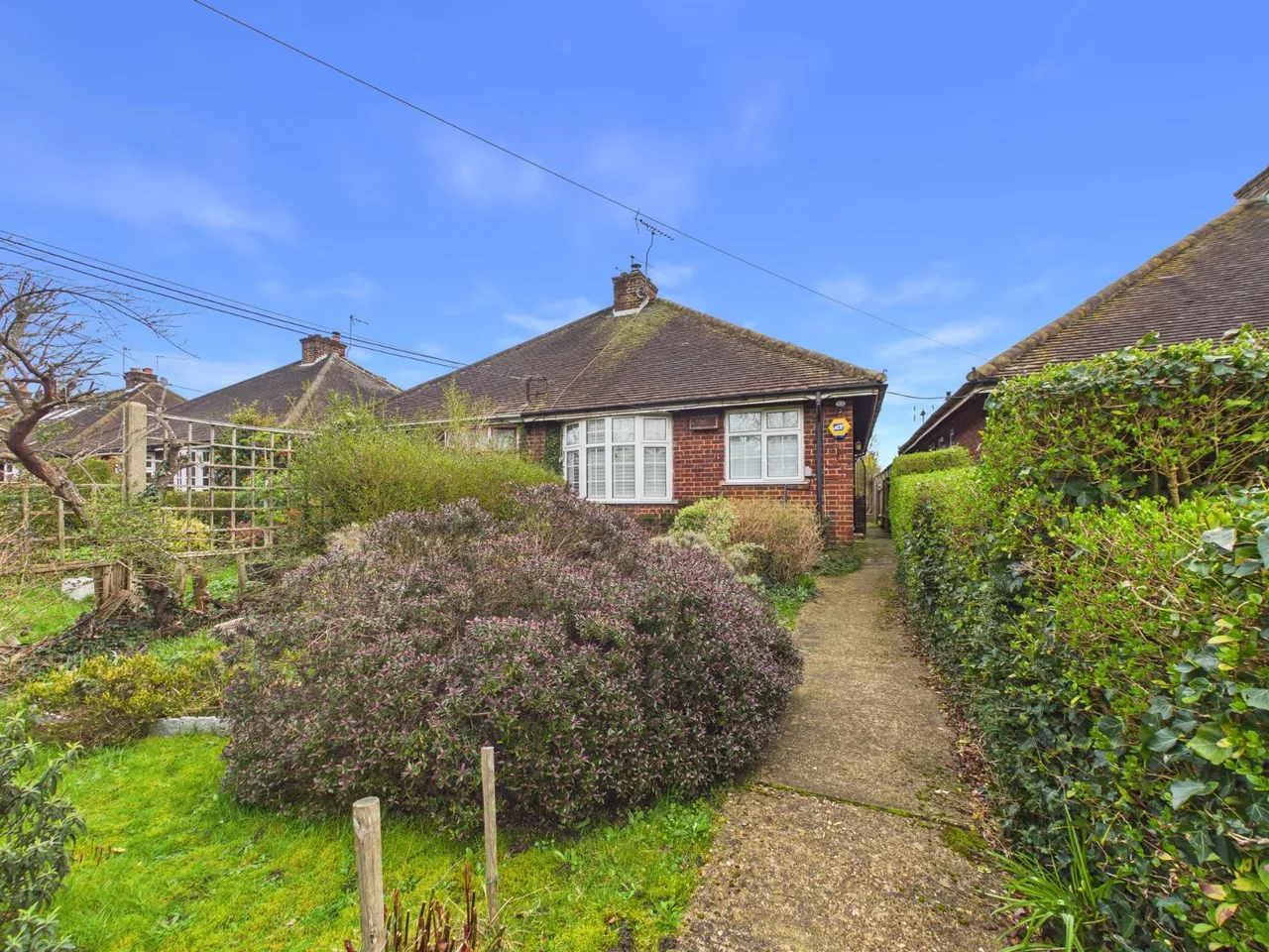 3 bed love lane, iver, buckinghamshire,sl0 for sale, Iver, Buckinghamshire