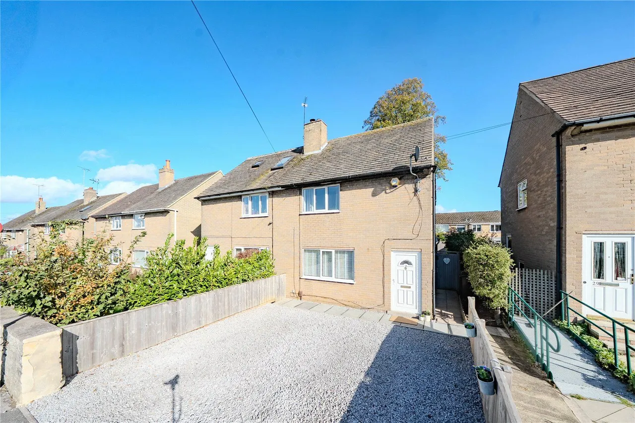 2 bed house for sale, Clifford Moor Road, Boston Spa, LS23