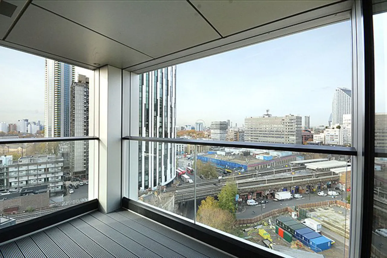 London, SE17, photo 5
