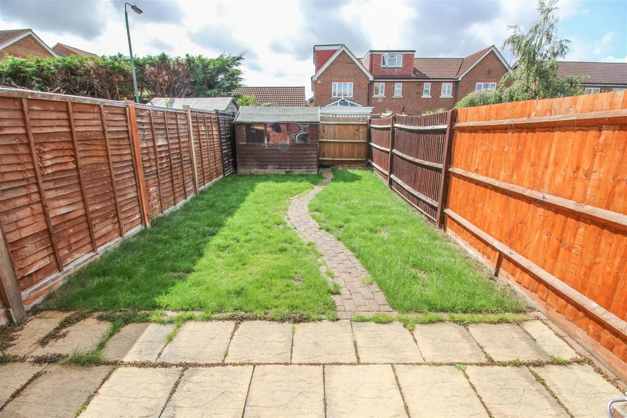 Tickenhall Drive, Church Langley, CM17, photo 10