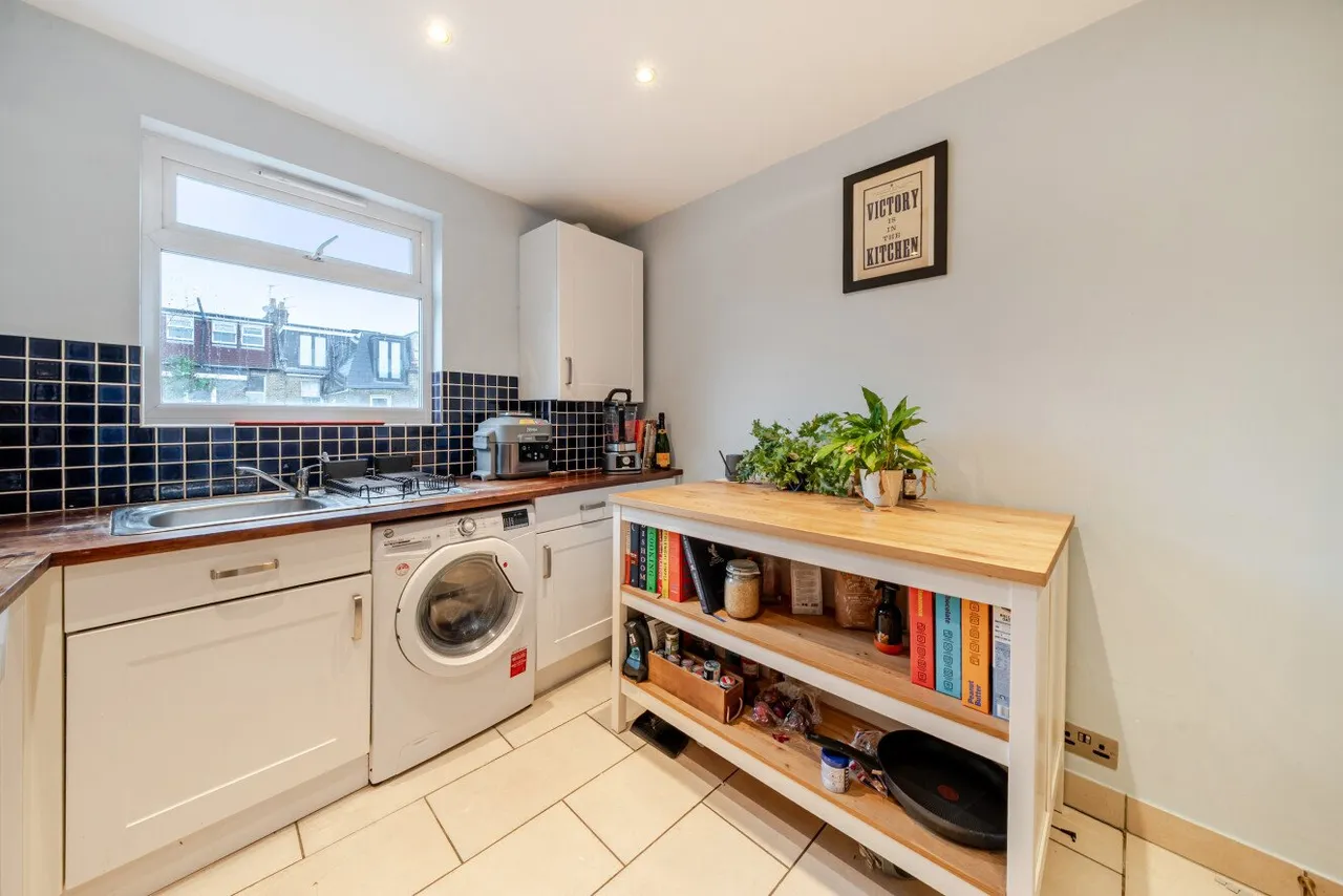 Leythe Road, Acton, W3, photo 8
