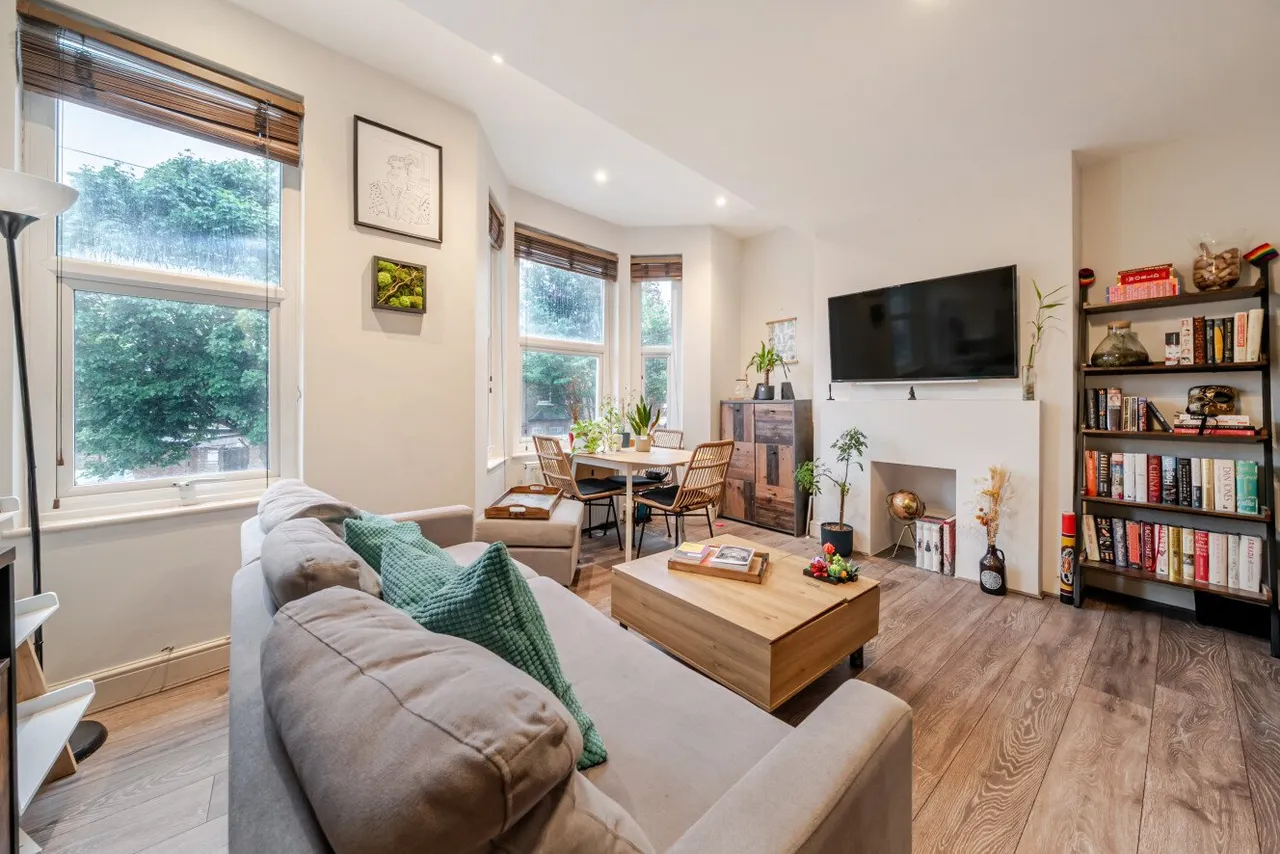 Leythe Road, Acton, W3, photo 2