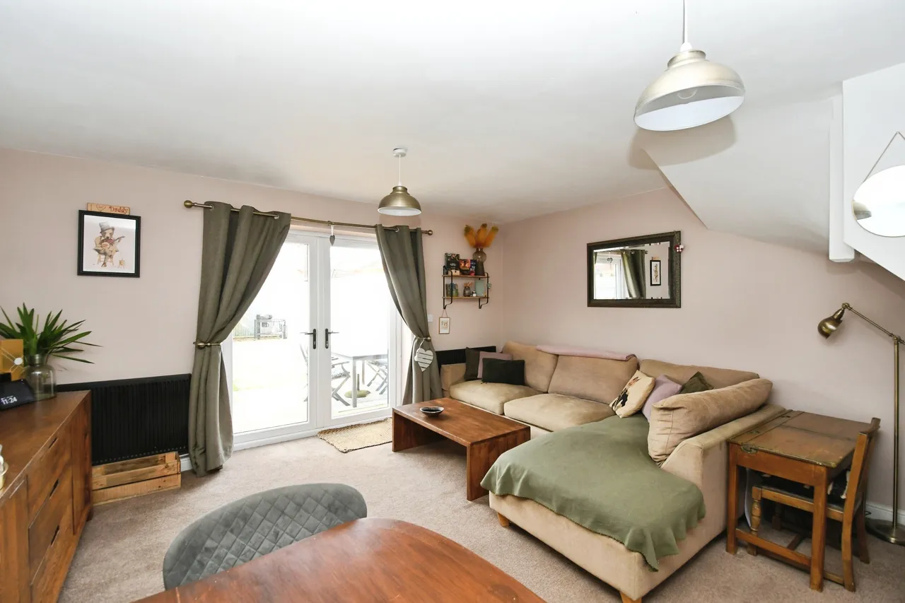 Canal Court, Saxilby. Lincoln, photo 5