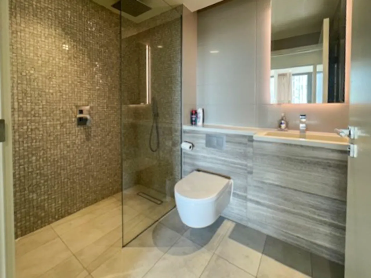 2608, Damac Tower, 63-71 Bondway, London, photo 11