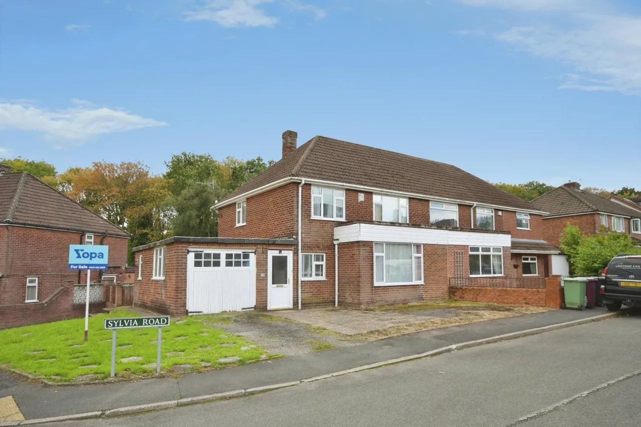 3 bed house for sale, Sylvia Road, Dronfield, S18