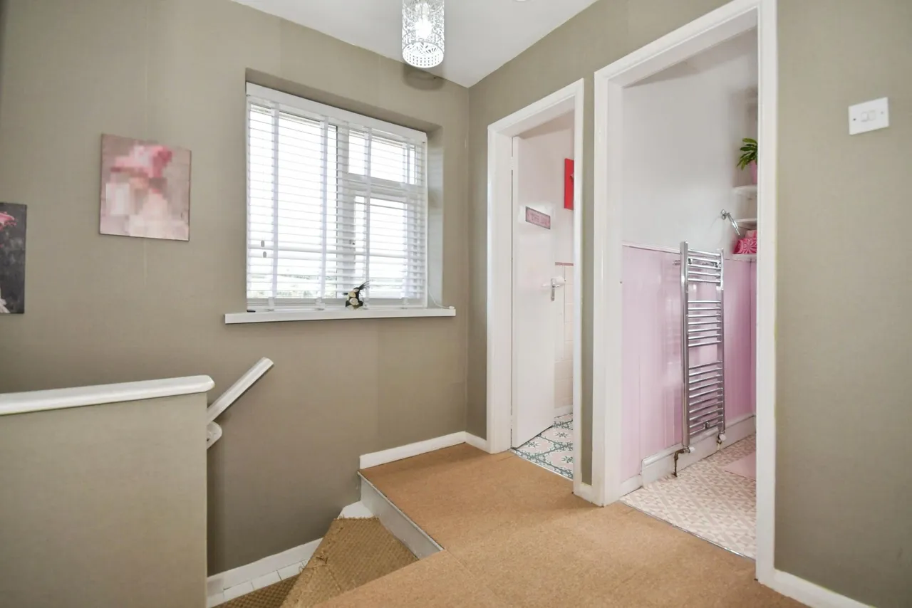 Sylvia Road, Dronfield, S18, photo 14