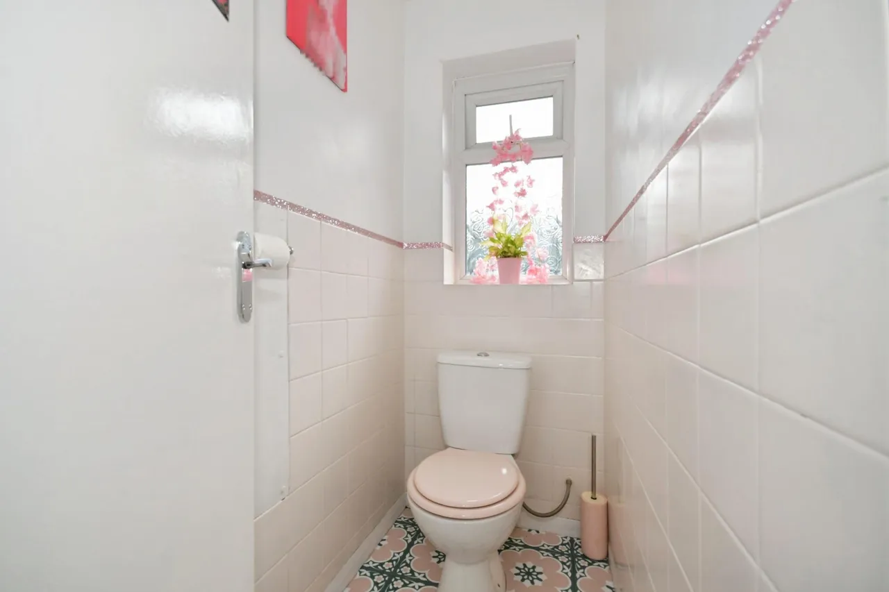 Sylvia Road, Dronfield, S18, photo 6