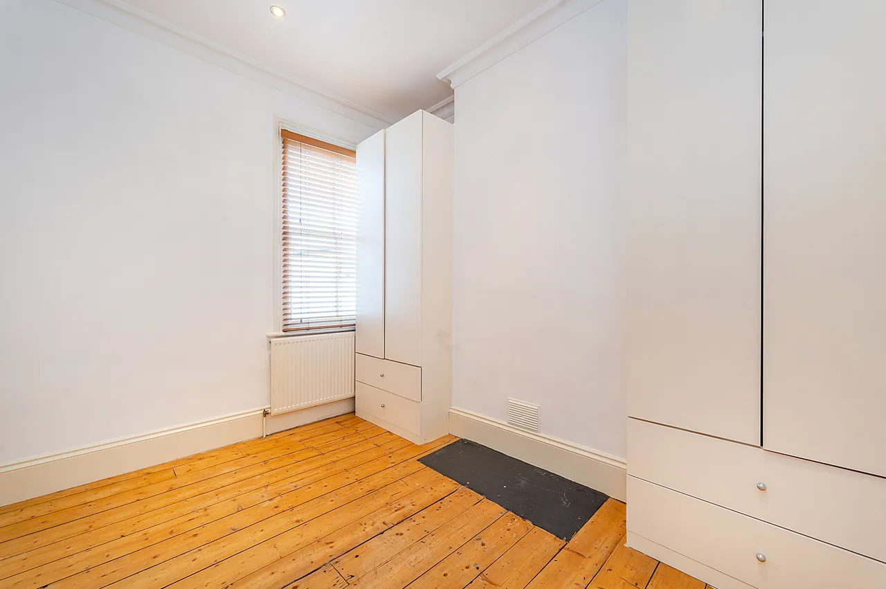 238a South Ealing Road, London, photo 3