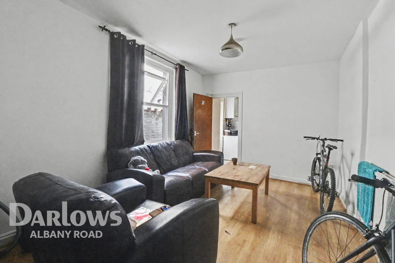 Lochaber Street, Cardiff, photo 2