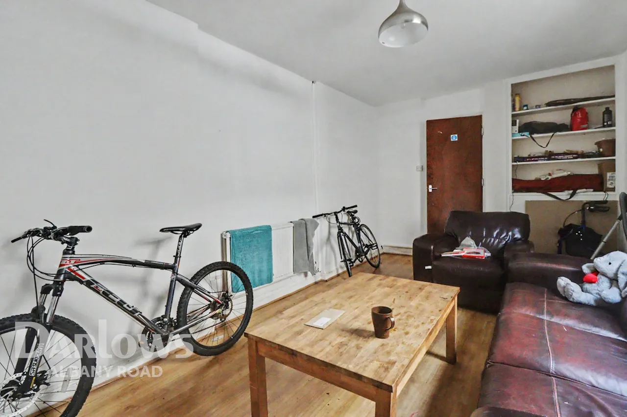 Lochaber Street, Cardiff, photo 3