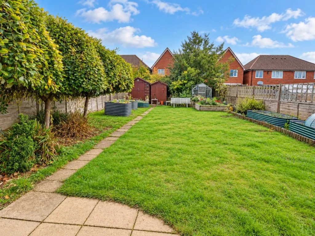 Martins Lane, Hardingstone, photo 15